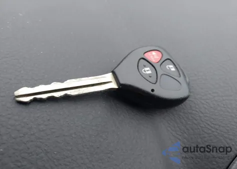 2011 Toyota Rav4 из США, поврежденный, VIN 2T3BF4DV9BW082684